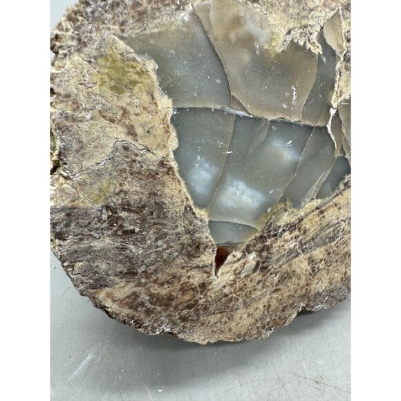 Natural Geode rock With Polished Crystal Interior 5x4.5x3" gray READ - Picture 4 of 8